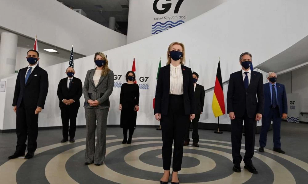 Εισβολή στην Ουκρανία: Νέα ειδικά μέτρα της G7 για Ρώσους ολιγάρχες – Κατάσχεση περιουσιών